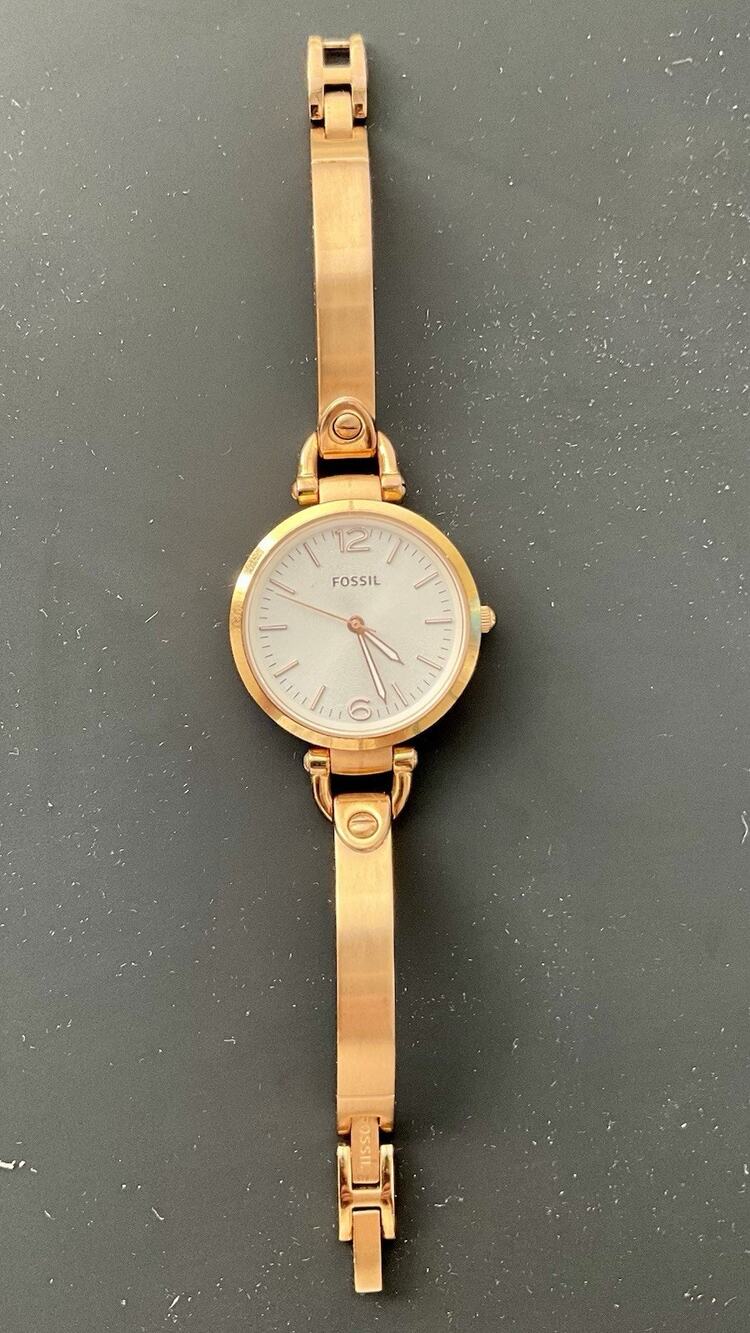 Women's FOSSIL "Georgia" Watch ES-3110 w/ New Battery - Works Great!